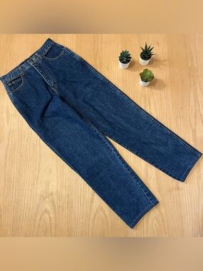 James Cat Vintage High Rise Mom Jeans